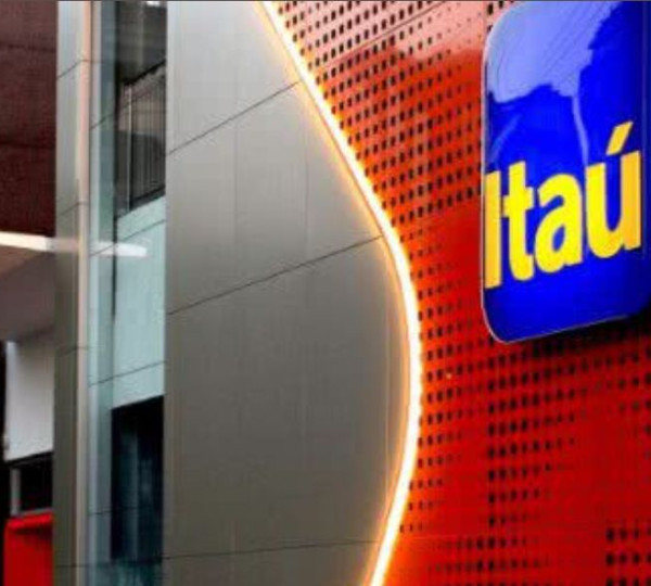 Banco Itaú Unibanco anuncia oportunidade no Rio de Janeiro